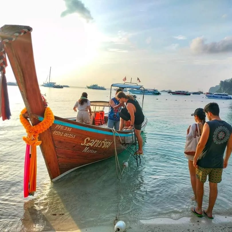 Half Day Phi Phi Lay Package WITH PHUKET TRANSFERS